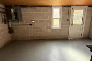 1123 Almond Rd, Pittsgrove, NJ 08318 - Photo 9