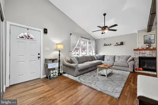 33 Beach Ave, Pennsville, NJ 08070 - Photo 5