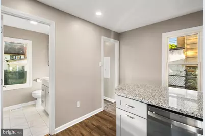 113 N Broad Street, Penns Grove, NJ 08069 - Photo 11