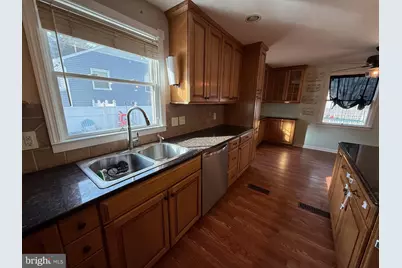 380 Erie Avenue, Carneys Point, NJ 08069 - Photo 19