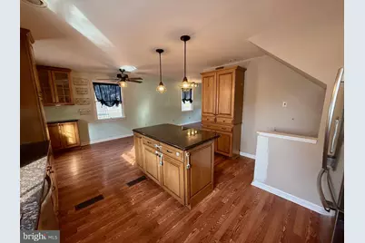 380 Erie Avenue, Carneys Point, NJ 08069 - Photo 17