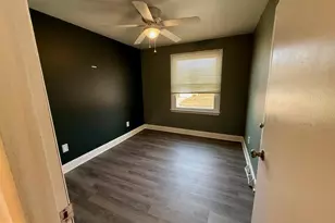 380 Erie Ave, Carneys Point, NJ 08069 - Photo 29