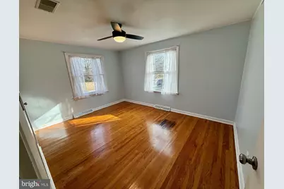 380 Erie Avenue, Carneys Point, NJ 08069 - Photo 25