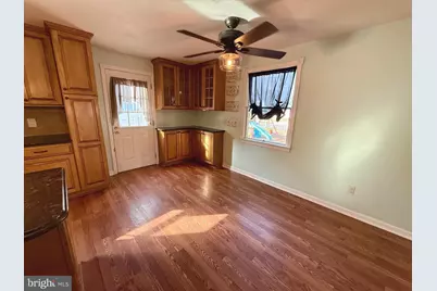 380 Erie Avenue, Carneys Point, NJ 08069 - Photo 13