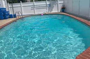 380 Erie Ave, Carneys Point, NJ 08069 - Photo 9