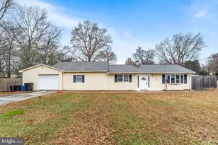 145 Lincoln Dr, Pennsville, NJ 08070 - Photo 1