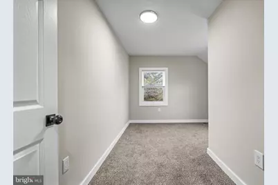 613 Hawks Bridge, Carneys Point, NJ 08069 - Photo 23