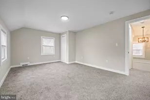 613 Hawks Bridge, Carneys Point, NJ 08069 - Photo 21