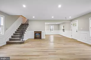 613 Hawks Bridge, Carneys Point, NJ 08069 - Photo 5