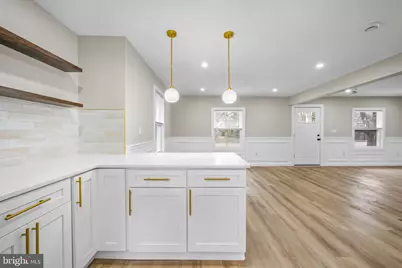 613 Hawks Bridge, Carneys Point, NJ 08069 - Photo 7