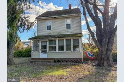 64 W Millbrooke Avenue, Woodstown, NJ 08098 - Photo 1