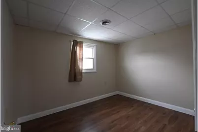 52 1/2 Chestnut Street, Pennsville Township, NJ 08070 - Photo 3