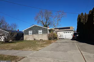 18 Charles Pl, Pennsville, NJ 08070 - Photo 1
