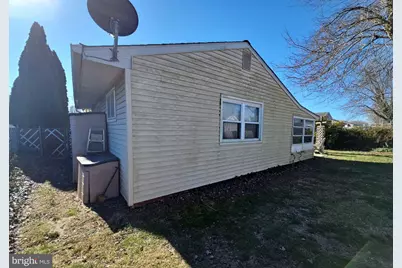 18 Charles Place, Pennsville, NJ 08070 - Photo 5