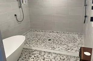 140 Magnolia Dr, Pennsville, NJ 08070 - Photo 9