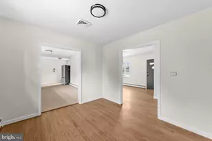 16 New St, Hancocks Bridge, NJ 08038 - Photo 17