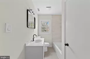 16 New St, Hancocks Bridge, NJ 08038 - Photo 15