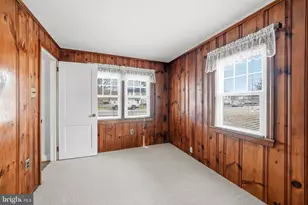 26 Maplewood Ave, Carneys Point, NJ 08069 - Photo 21