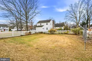 26 Maplewood Ave, Carneys Point, NJ 08069 - Photo 35