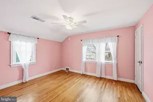 26 Maplewood Ave, Carneys Point, NJ 08069 - Photo 23