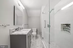 26 Maplewood Ave, Carneys Point, NJ 08069 - Photo 29