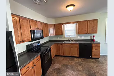 254 G Street, Carneys Point, NJ 08069 - Photo 7