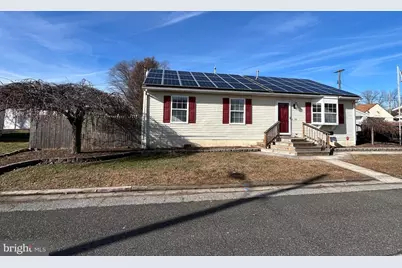 254 G Street, Carneys Point, NJ 08069 - Photo 5
