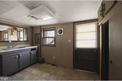 24 Elm Street, Salem, NJ 08079 - Photo 11