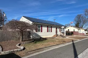 254 G St, Carneys Point, NJ 08069 - Photo 3