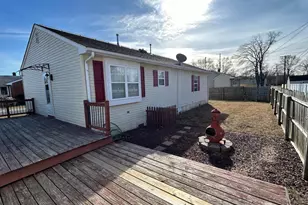 254 G St, Carneys Point, NJ 08069 - Photo 15