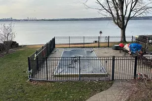 50 Delaware Ave, Penns Grove, NJ 08069 - Photo 5