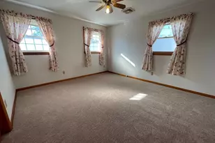 100 Georgia Rd, Pennsville Township, NJ 08070 - Photo 17