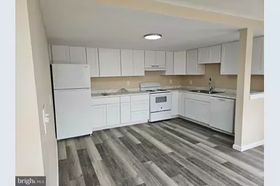 14 West Avenue #14 C, Woodstown, NJ 08098 - Photo 3