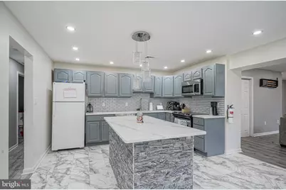 1084 S Broadway, Pennsville Township, NJ 08070 - Photo 9