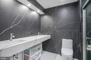 1084 S Broadway, Pennsville Township, NJ 08070 - Photo 19