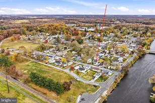 21 Vanburen St, Pennsville Township, NJ 08023 - Photo 39