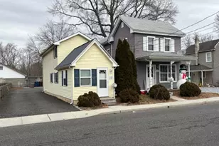 13 E Millbrooke Ave, Woodstown, NJ 08098 - Photo 3