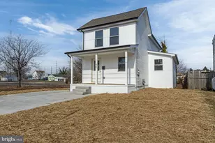 28 New St, Salem, NJ 08079 - Photo 1