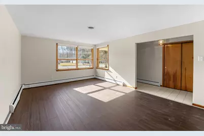 292 E Pittsfield Street, Pennsville, NJ 08070 - Photo 5