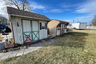 50 Vanburen St, Pennsville Township, NJ 08023 - Photo 27