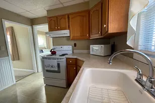 50 Vanburen St, Pennsville Township, NJ 08023 - Photo 17