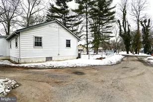 66 N Hook Rd, Pennsville, NJ 08070 - Photo 3