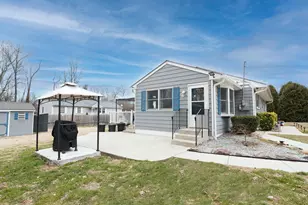 72 Oberlin Rd, Pennsville Township, NJ 08070 - Photo 3