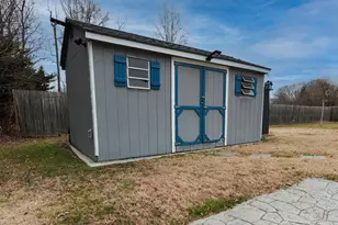 72 Oberlin Rd, Pennsville Township, NJ 08070 - Photo 7