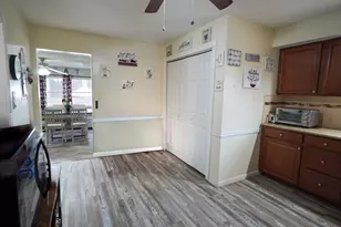 72 Oberlin Rd, Pennsville Township, NJ 08070 - Photo 15