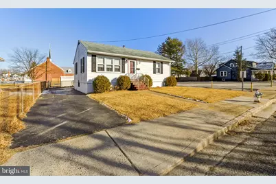 58 Oak Street, Pennsville, NJ 08070 - Photo 1