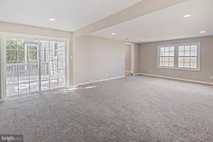 96 Riviera Dr, Pennsville Township, NJ 08070 - Photo 9