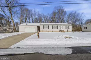 120 Dartmouth Rd, Pennsville, NJ 08070 - Photo 1