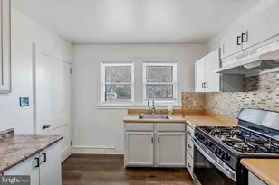 15 E Griffith St, Penns Grove, NJ 08069 - Photo 9