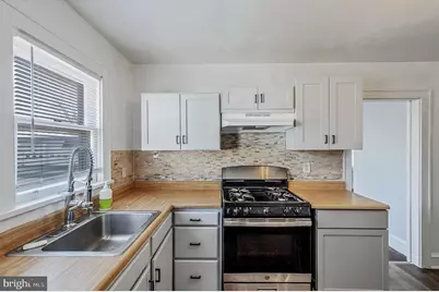 15 E Griffith Street, Penns Grove, NJ 08069 - Photo 11